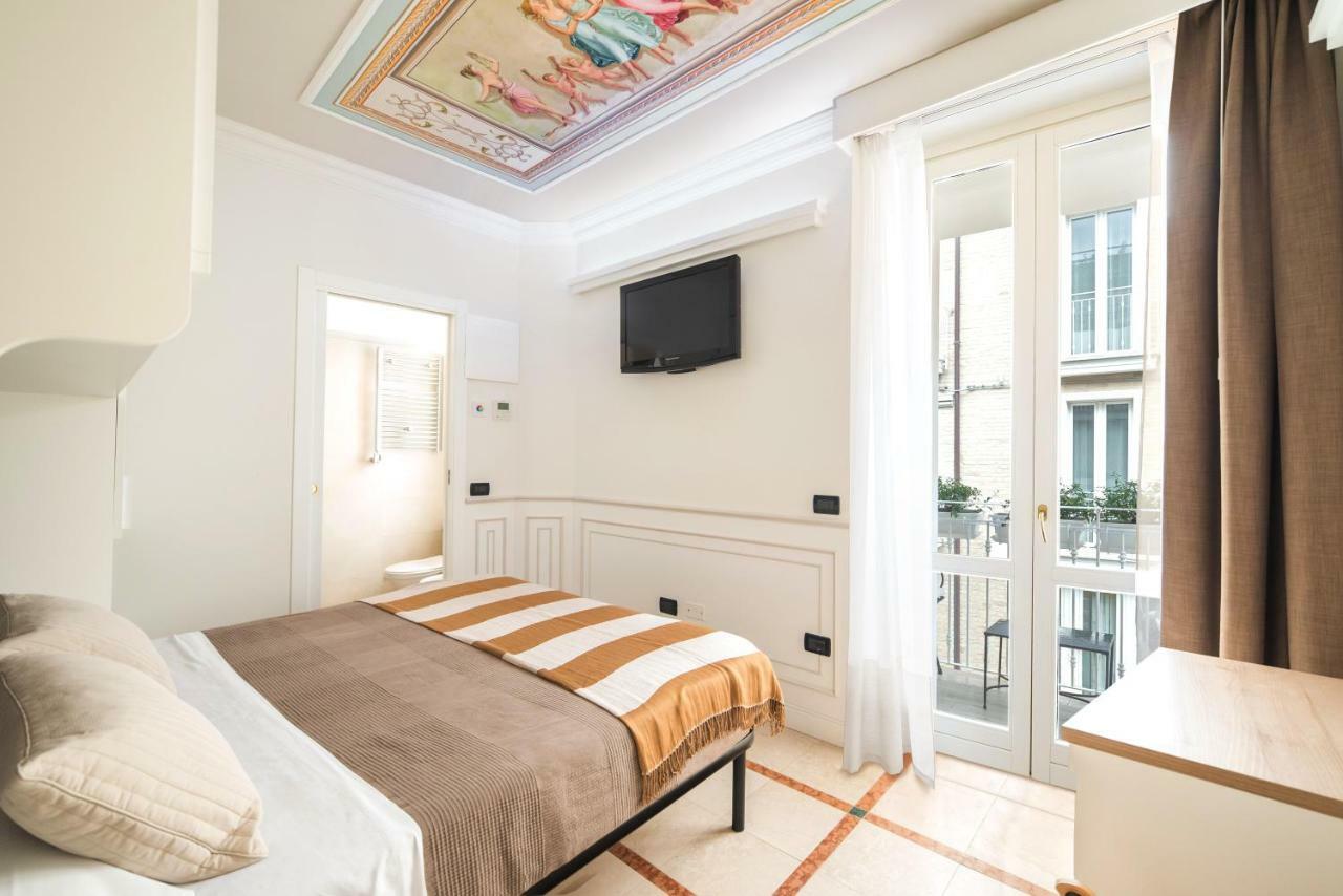 Opera Arte Rooms Porto Recanati Exteriör bild