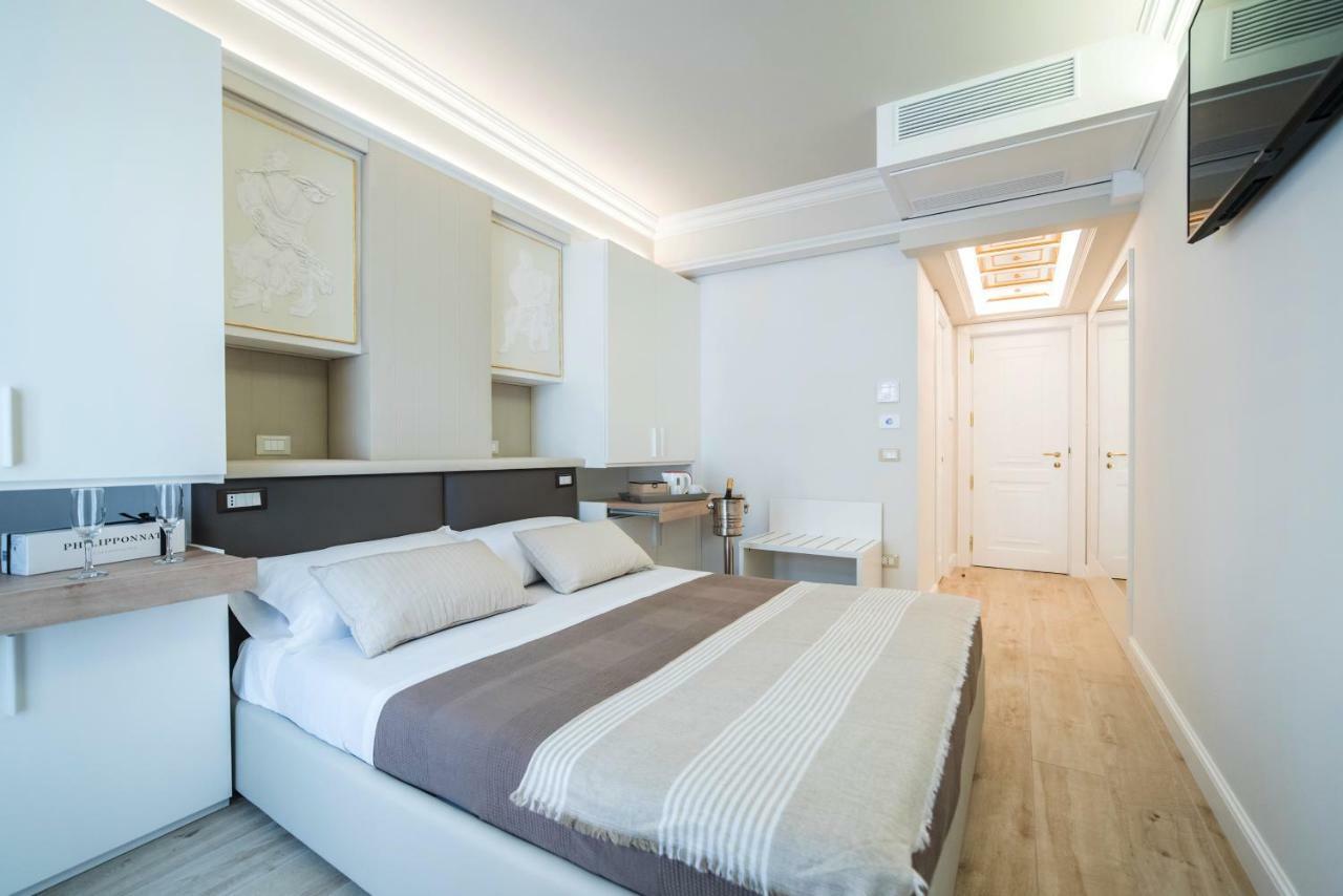 Opera Arte Rooms Porto Recanati Exteriör bild